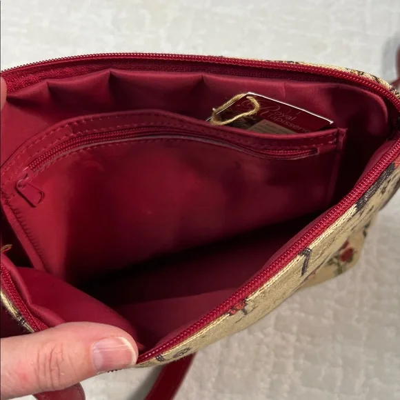 Signare Tapestry Rendezvous crossbody tapestry and leather bag - Picture 6 of 11